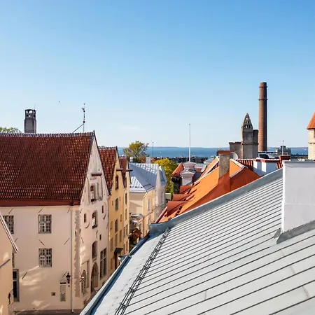Apartment Old Town - Unique Tower Tallinn