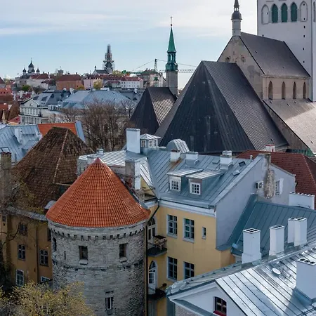 Old Town - Unique Tower